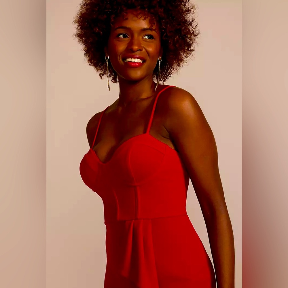 Crepe Corset Sheath Dress with Ruffle Slit (New w/tags)
STYLE# WBM3009V2